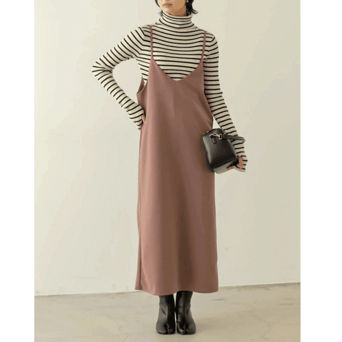 骨格ナチュラルスリット入りキャミワンピース