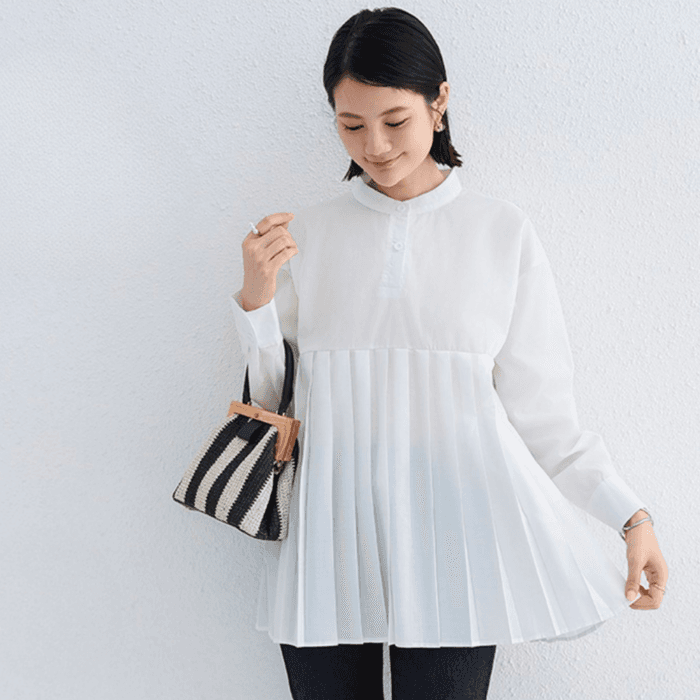 骨格ナチュラルミドル丈プリーツシャツ