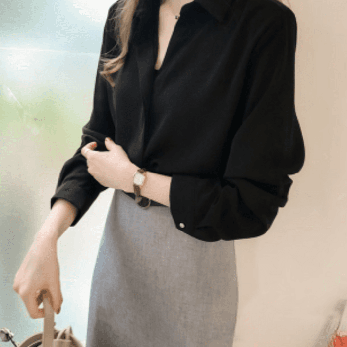 骨格ナチュラルシンプルブラウストップス