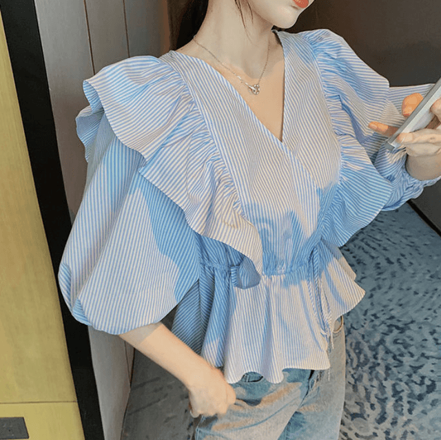 骨格ナチュラルカシュクールフリルスリーブストライプトップス