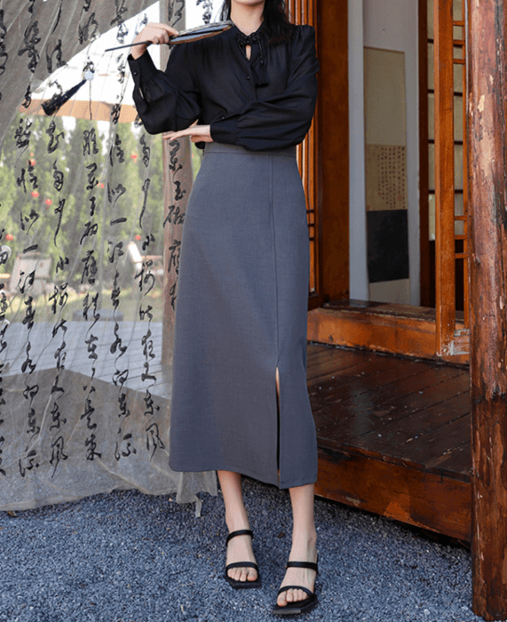 骨格ナチュラルスリットIラインロングスカート