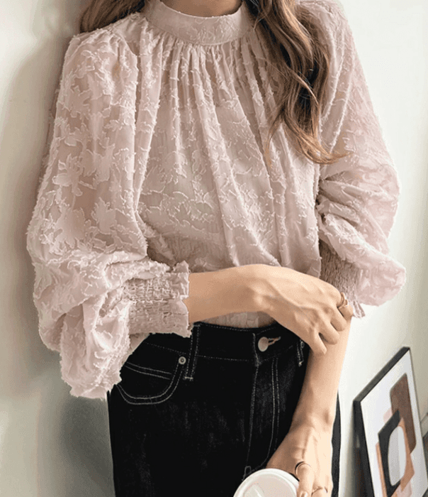 骨格ナチュラルシアー花柄ブラウストップス