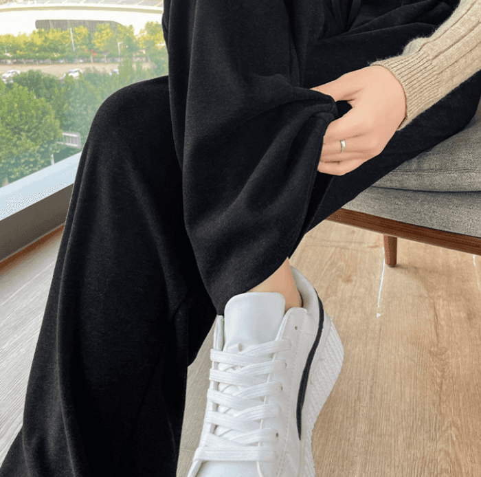 骨格ナチュラルリラックスワイドパンツ