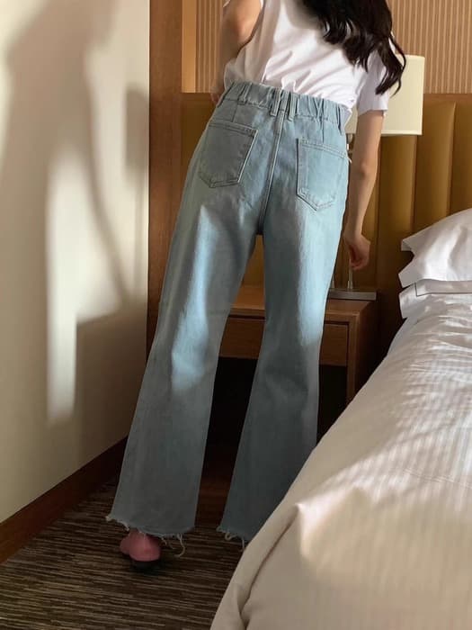 骨格ナチュラルパールポケットストレートデニムパンツ