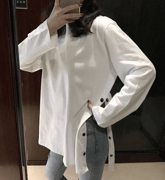 骨格ナチュラルサイドボタンデザインロンT