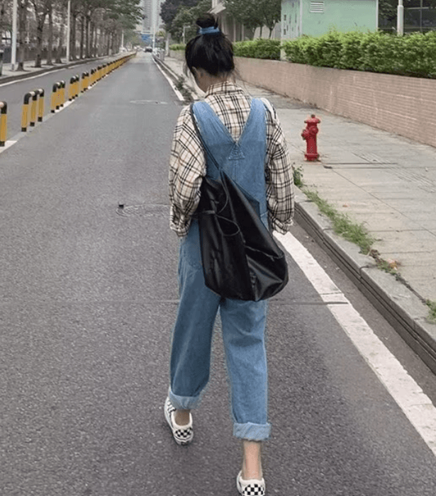 骨格ナチュラルゆるストレートデニムサロペット