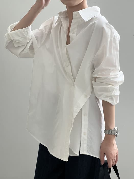 骨格ナチュラルテールカットオーバーシャツ