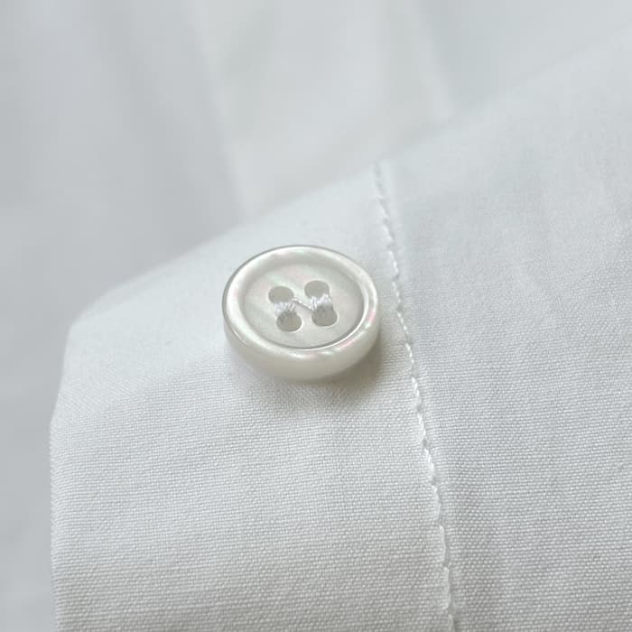 骨格ナチュラルテールカットオーバーシャツ