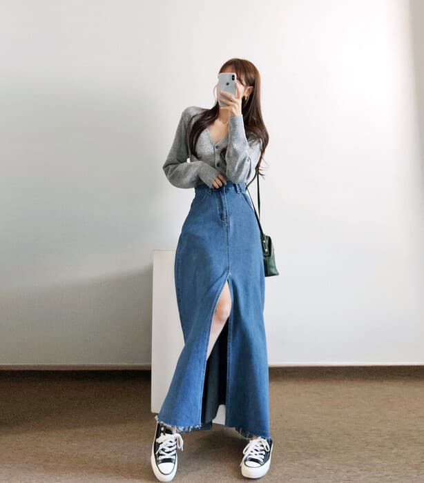 骨格ナチュラルフロントスリットデニムスカート