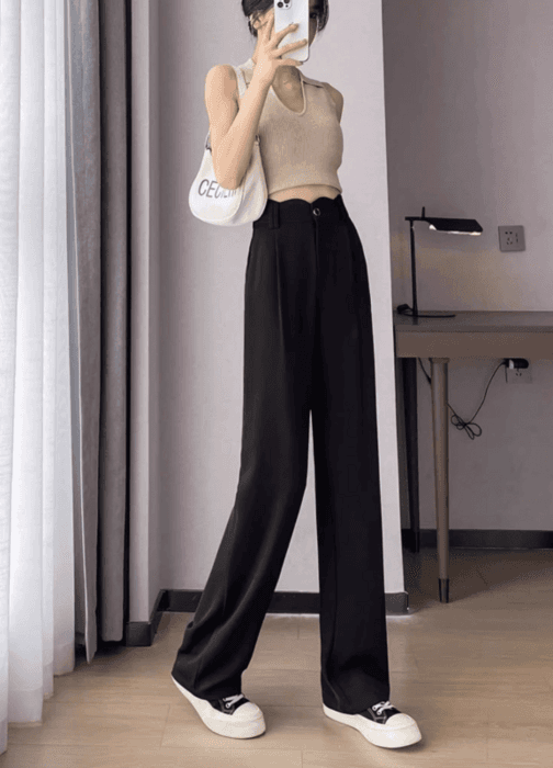 骨格ナチュラルストレートパンツ