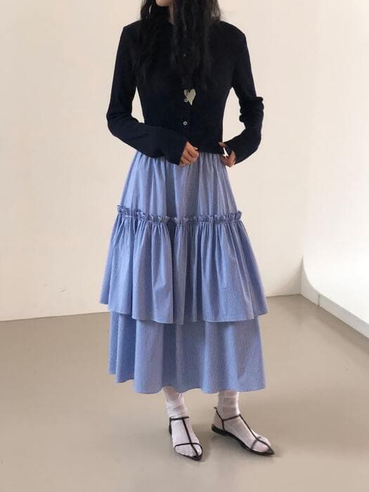 骨格ナチュラルラッフルトルムフリルティアードスカート