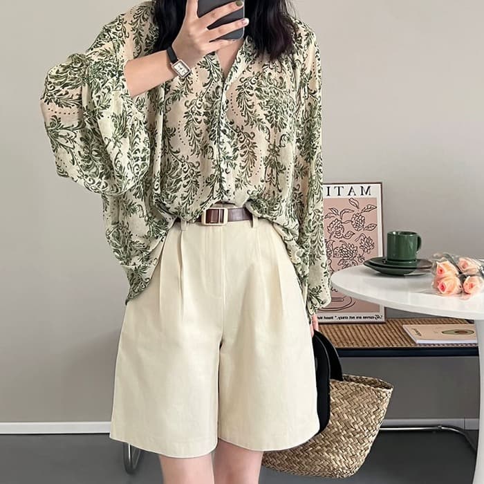 骨格ナチュラル花柄シアーブラウス