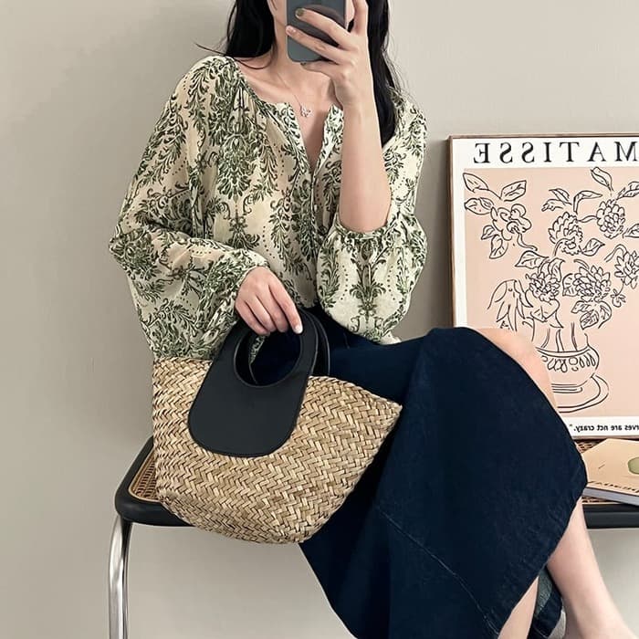 骨格ナチュラル花柄シアーブラウス