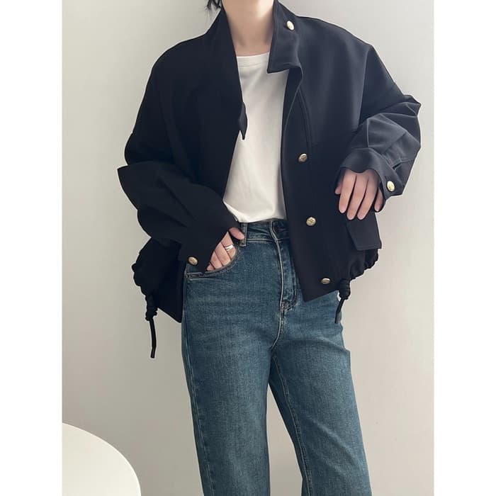 骨格ナチュラルショート丈アウター