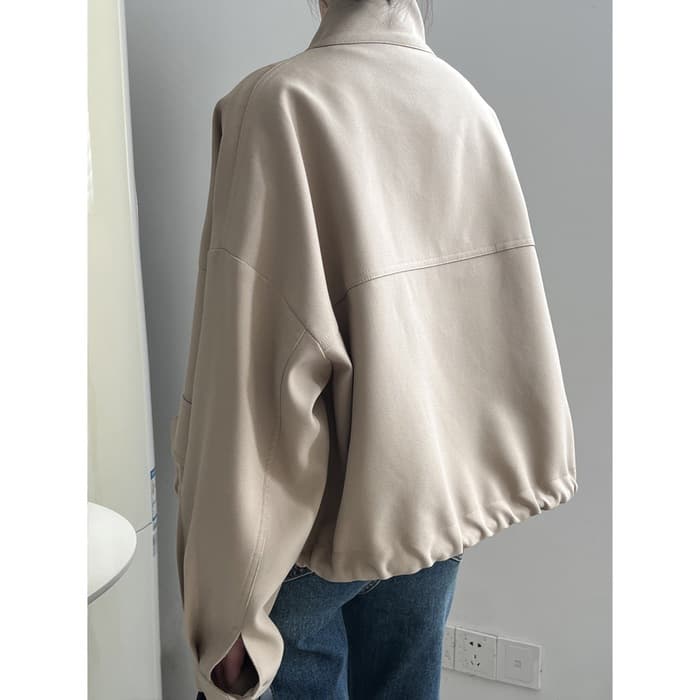 骨格ナチュラルショート丈アウター