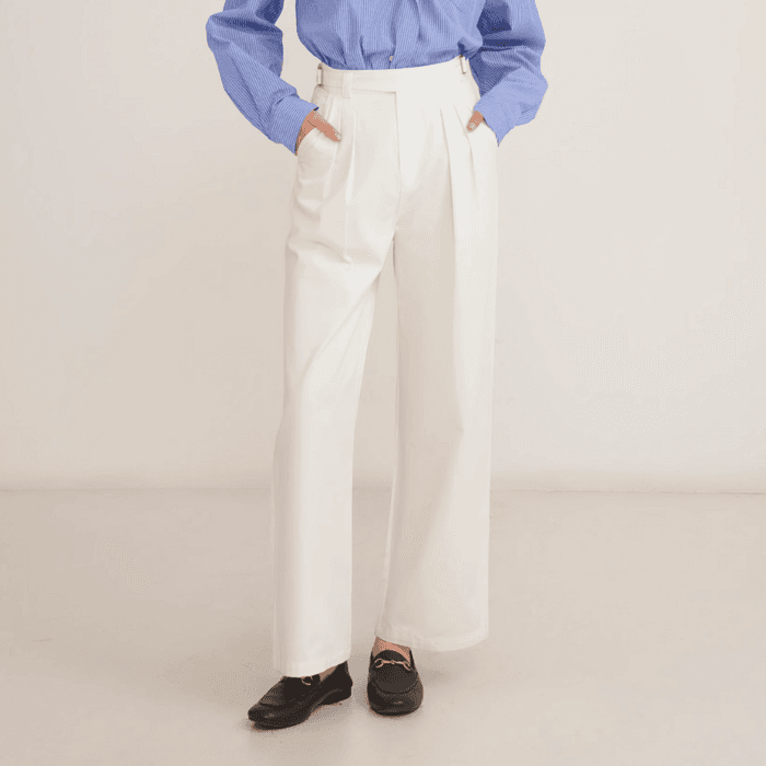 骨格ナチュラルサイド調節ベルト付きストレートパンツ