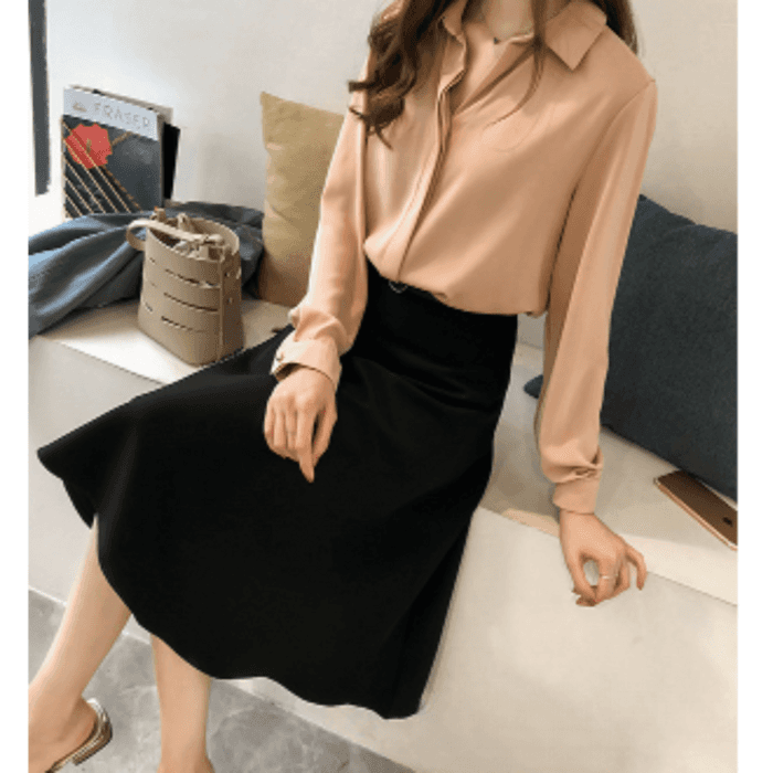 骨格ナチュラルシンプルブラウストップス