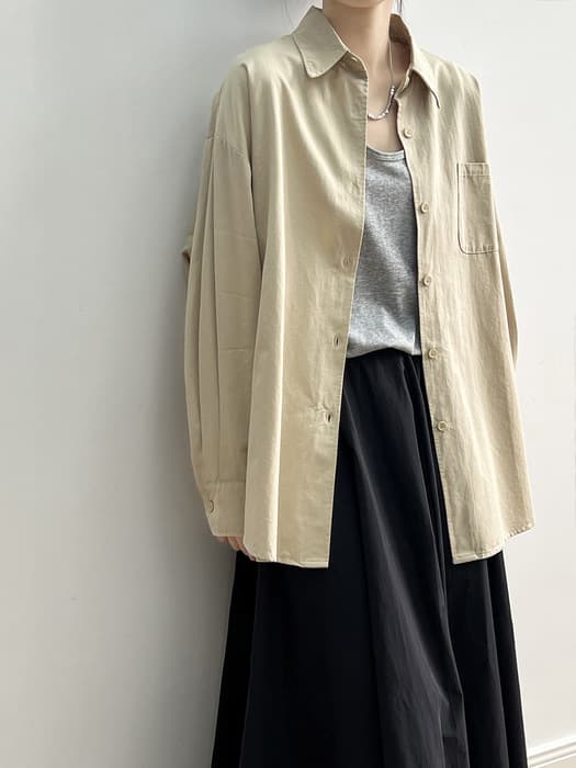 骨格ナチュラルスタイルカジュアルシャツ