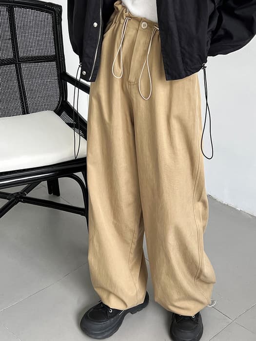 骨格ナチュラルワイドパンツ