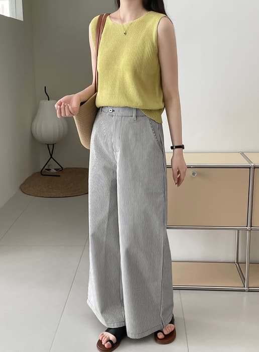 骨格ナチュラルストライプストレートパンツ