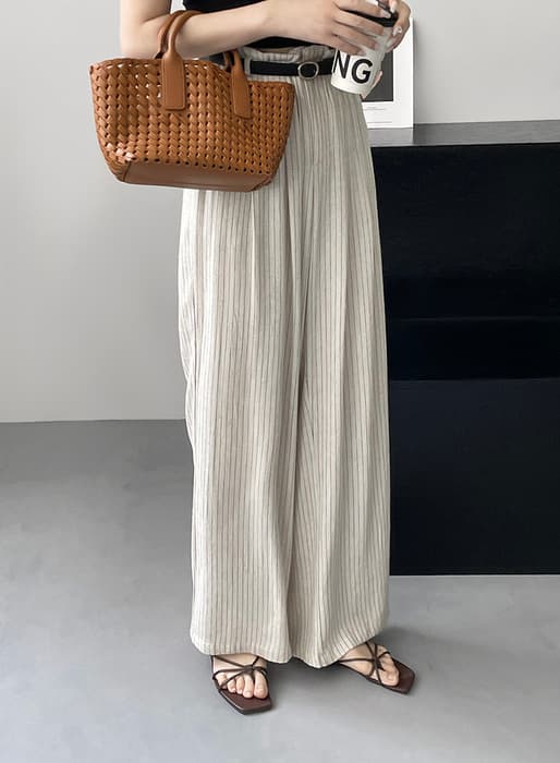 骨格ナチュラルウエストストレートパンツ