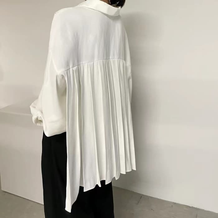 骨格ナチュラルバックプリーツシンプルシャツブラウス