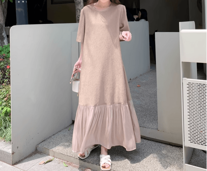 骨格ナチュラルフレア Aライン プリーツワンピース