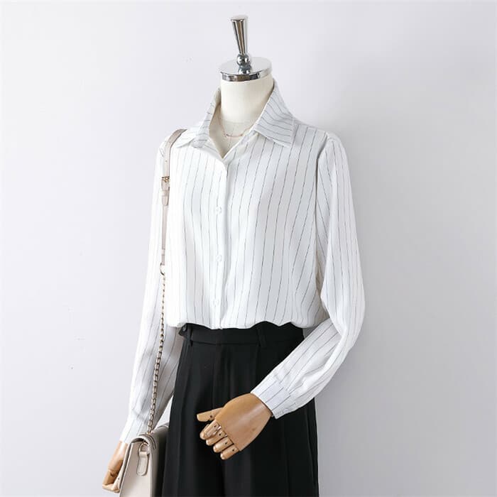 骨格ナチュラルストライプシャツ