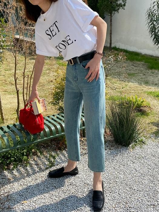 骨格ナチュラルクロップドデニムパンツ