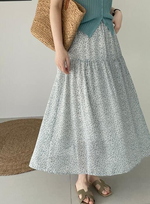 骨格ナチュラル花柄スカート
