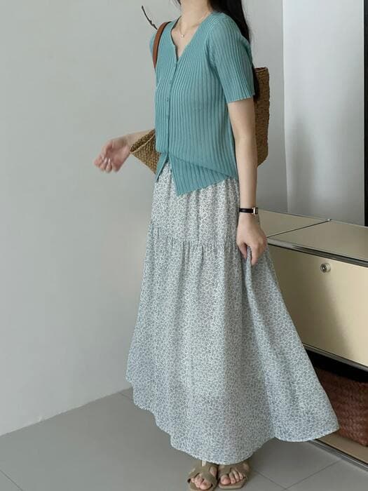 骨格ナチュラル花柄スカート