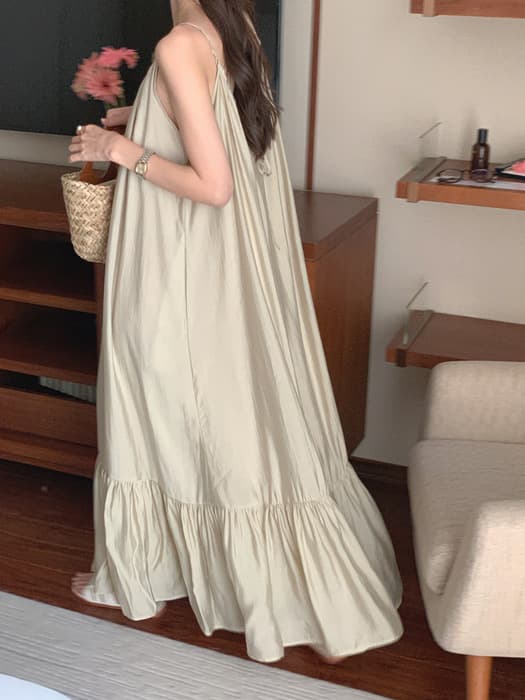 骨格ナチュラルティアードキャミワンピース