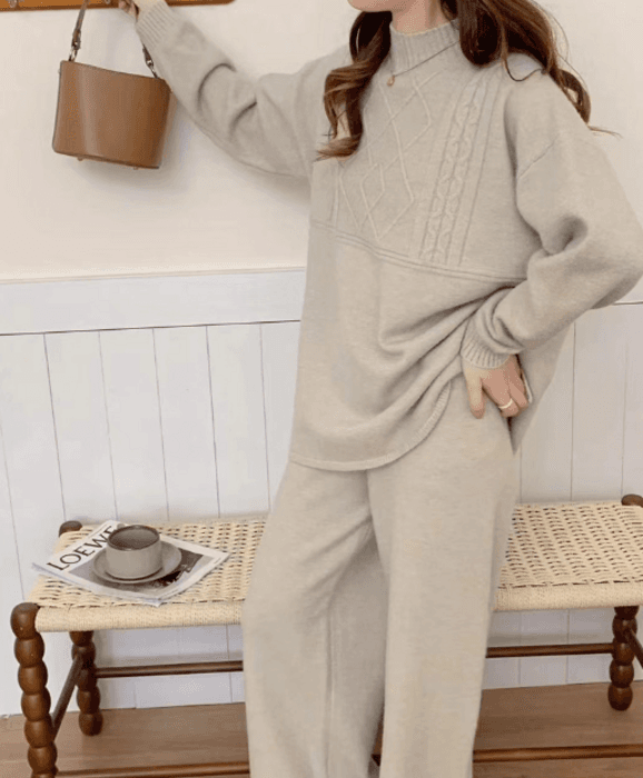 骨格ナチュラルオーバーサイズニット+ニットパンツセットアップ