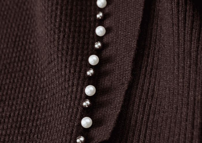 骨格ナチュラル膝丈フリルフェミニンワンピース