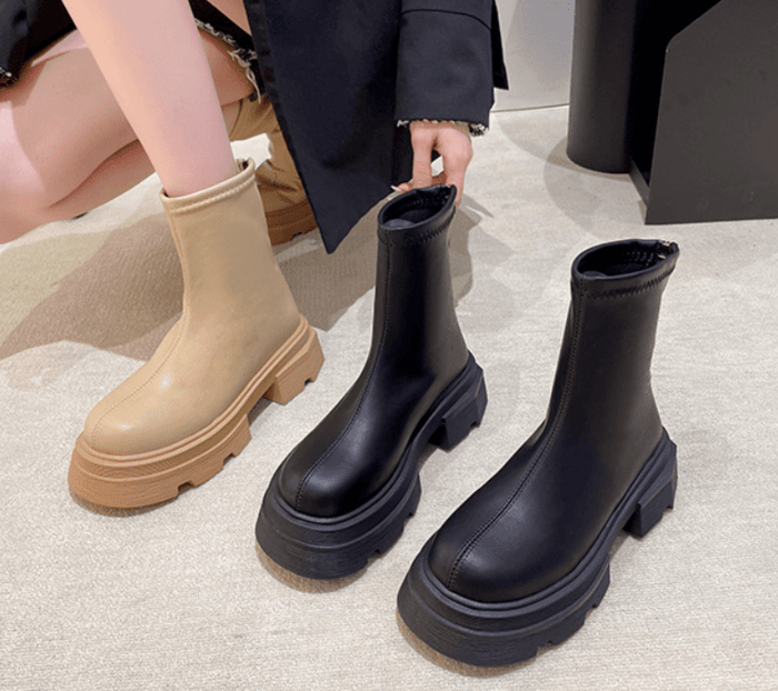 骨格ナチュラル厚底ミディアム丈タンクソールブーツ