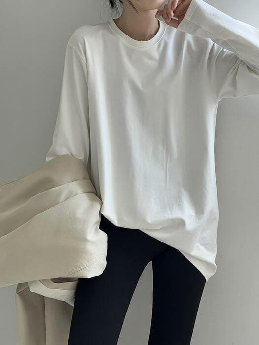 骨格ナチュラルラウンドネック長袖Tシャツ