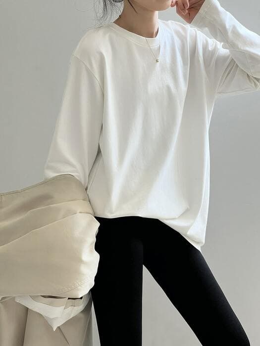 骨格ナチュラルラウンドネック長袖Tシャツ