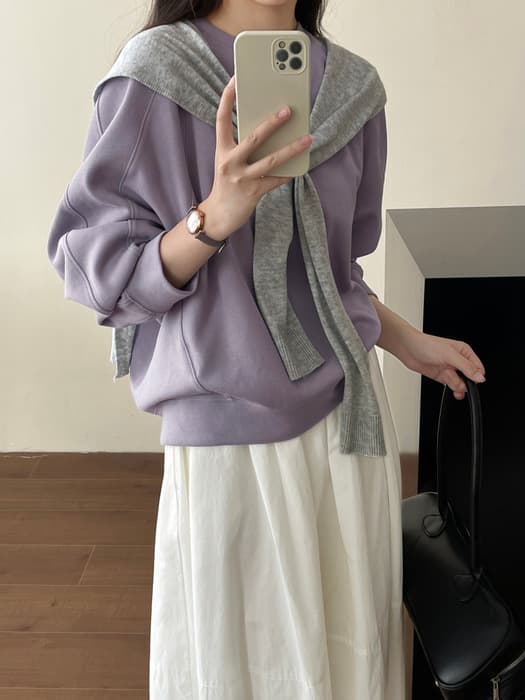 骨格ナチュラルラウンドネックオーバーサイズトップス