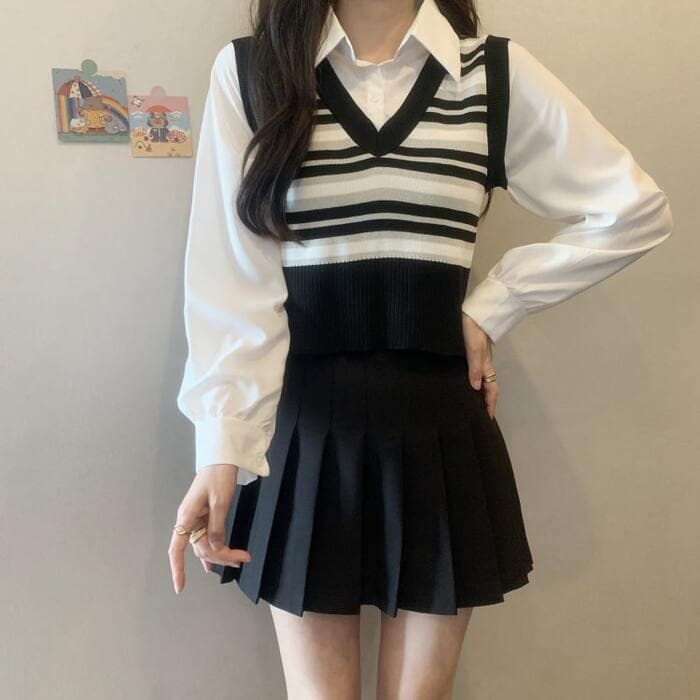骨格ナチュラルフェイクツーピースプレッピートップス