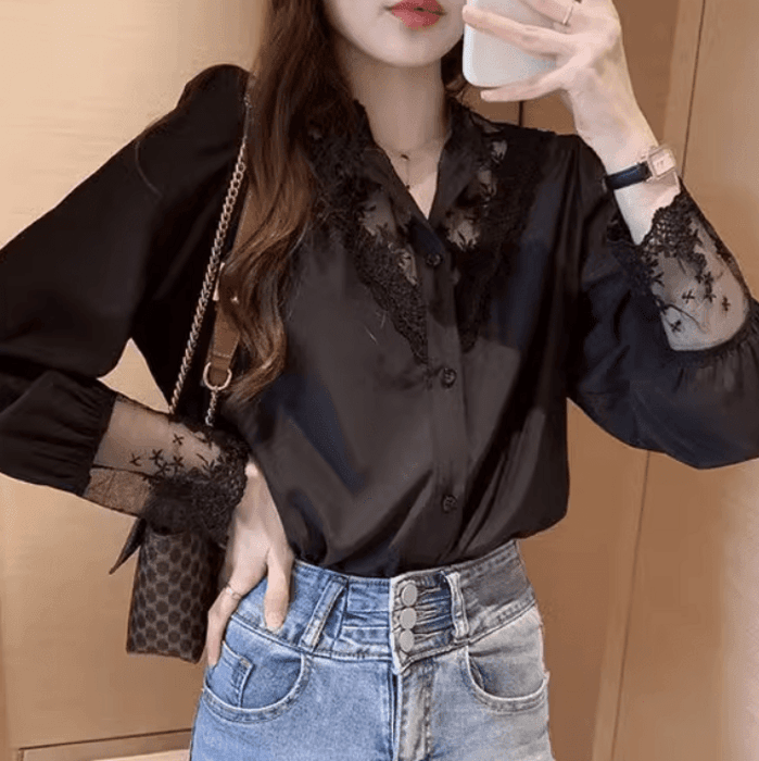 骨格ナチュラル切り替えレースブラウストップス