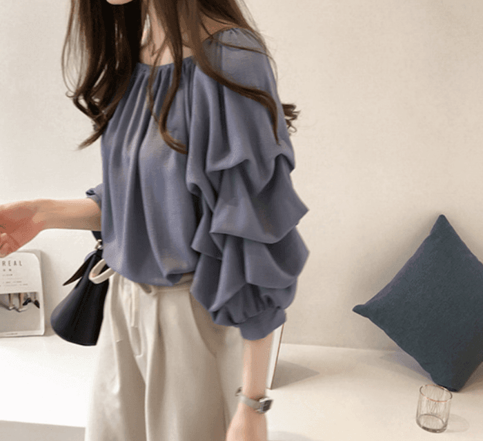 骨格ナチュラル袖フリルブラウストップス