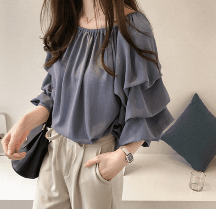骨格ナチュラル袖フリルブラウストップス