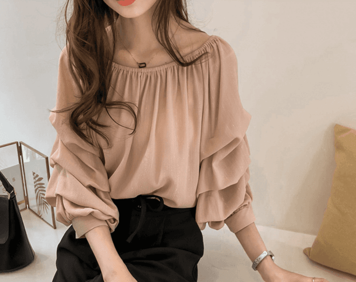 骨格ナチュラル袖フリルブラウストップス