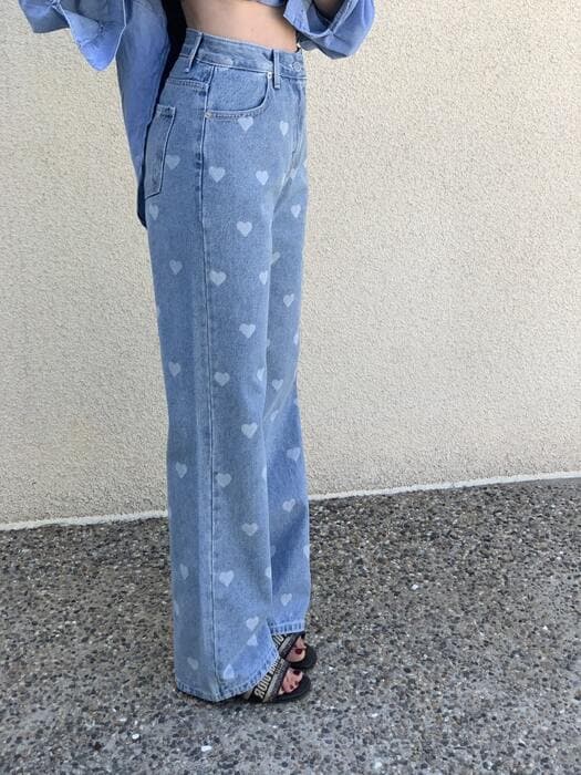 骨格ナチュラルハートモチーフデニムパンツ