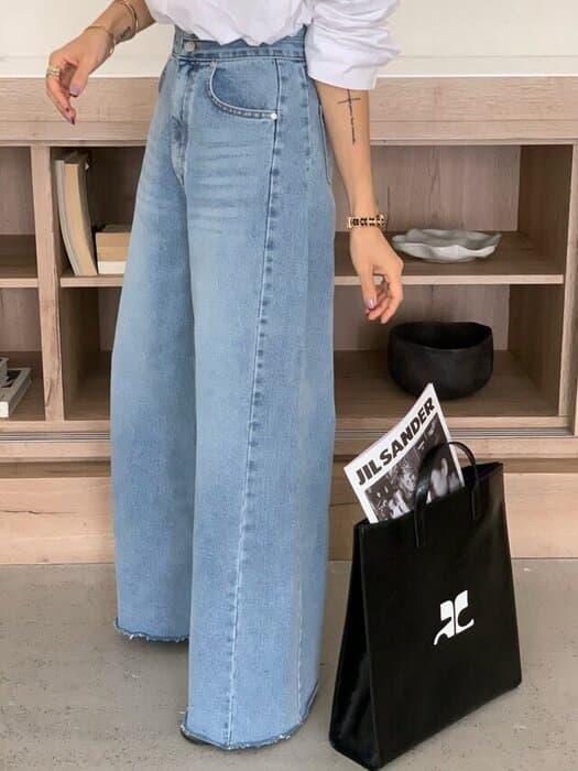 骨格ナチュラルワイドレッグデニムパンツ