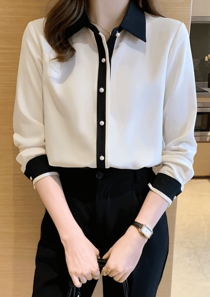 骨格ナチュラル 配色ブラウストップス