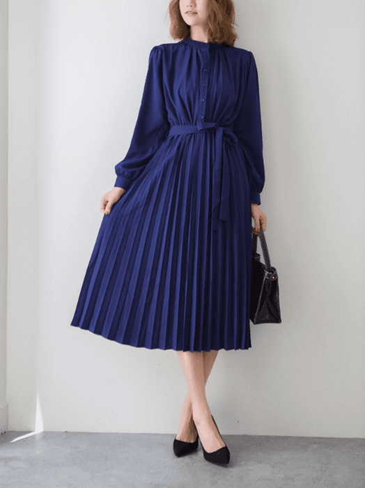 骨格ナチュラルプリーツロングワンピース